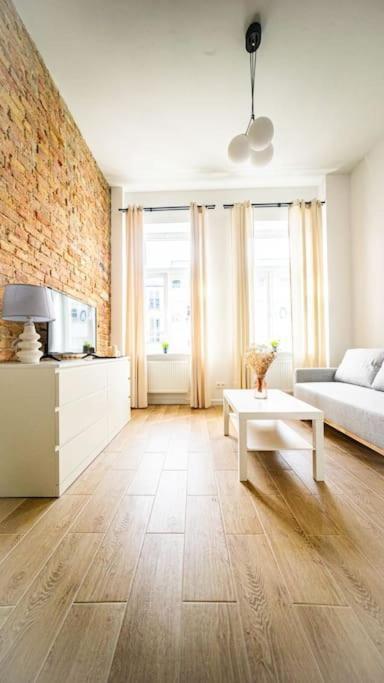 Stylish Apartment In Warsawa Bagian luar foto